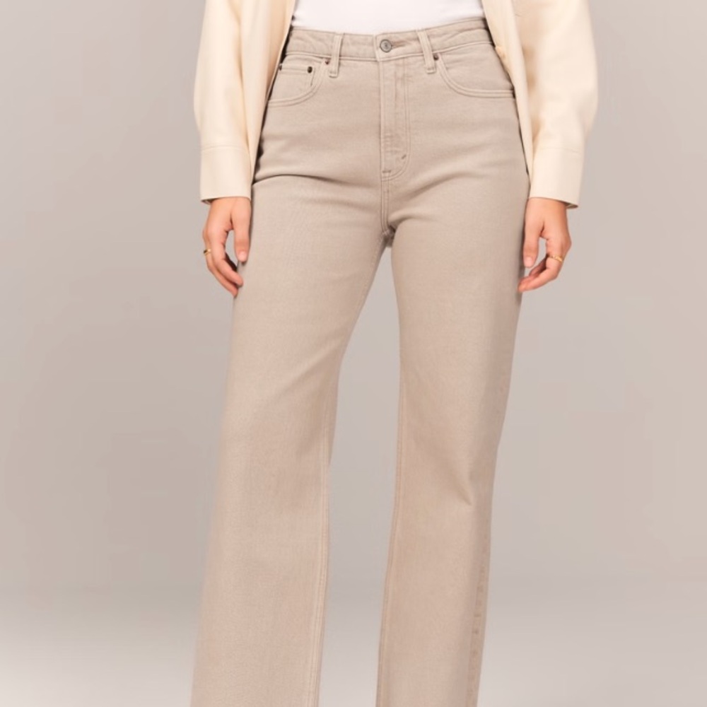 Abercrombie & Fitch Curve Love High Rise 90s Relaxed Jean